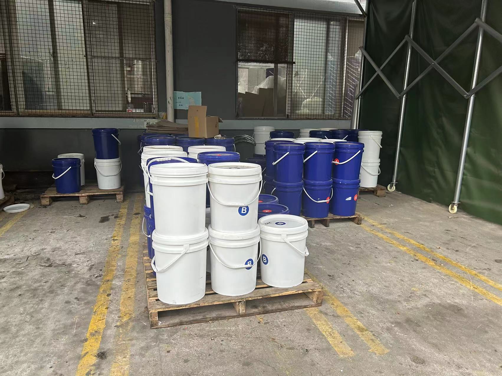 復(fù)合材料專用硅膠選擇有妙招，速來圍觀！